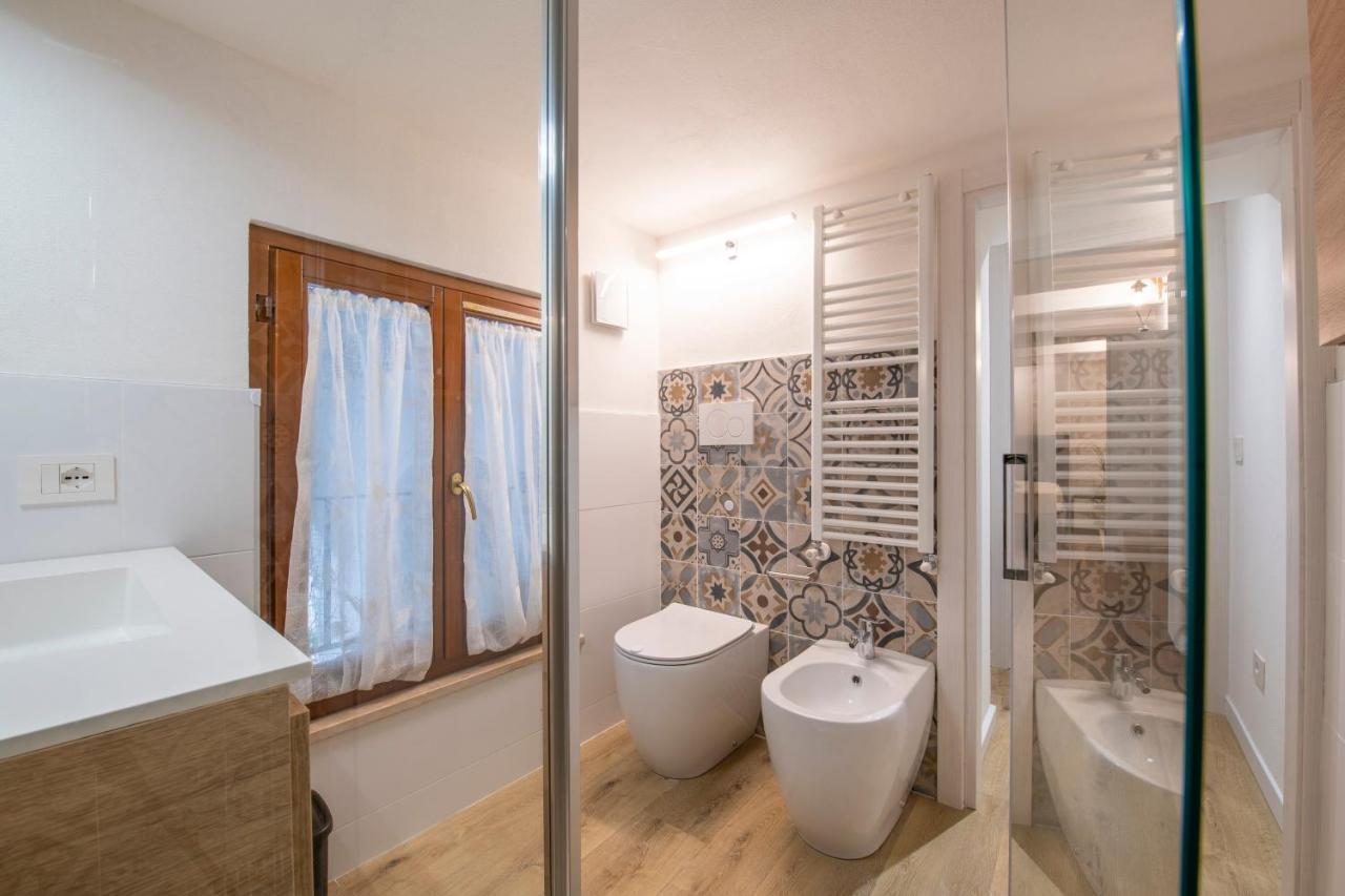 Borsarihouse Wifi & Smarttv Apartment เวโรนา ภายนอก รูปภาพ