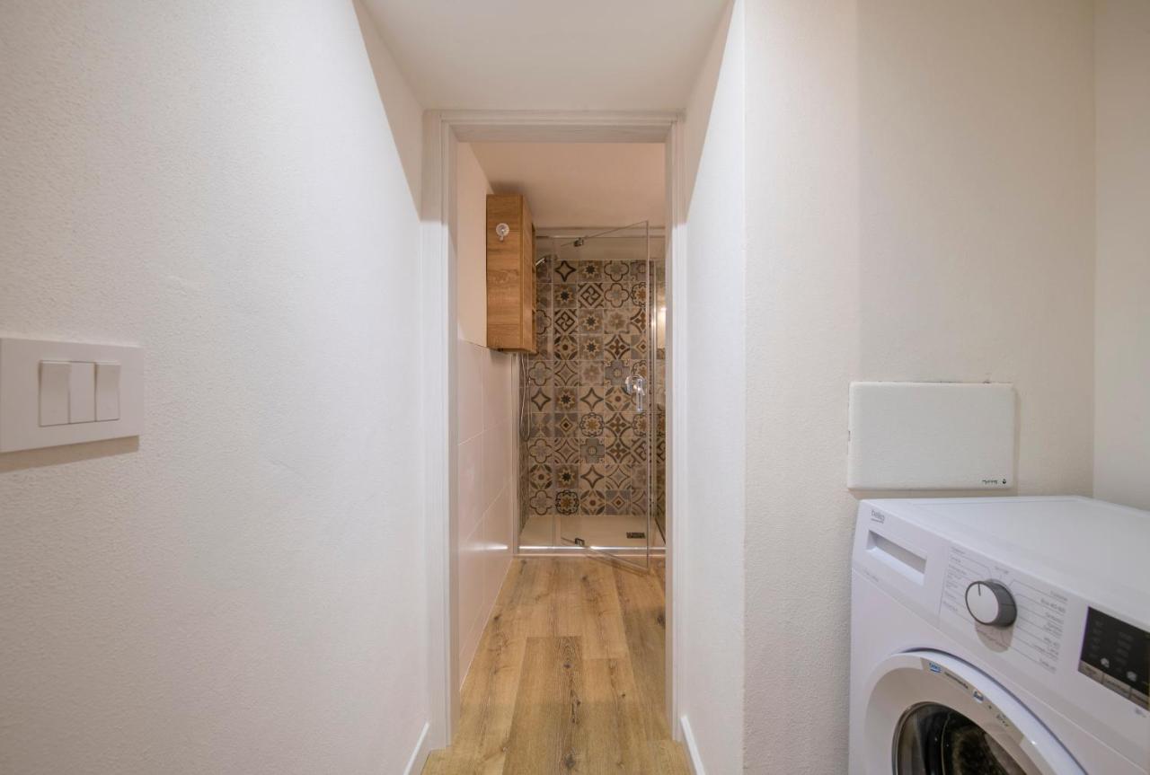 Borsarihouse Wifi & Smarttv Apartment เวโรนา ภายนอก รูปภาพ